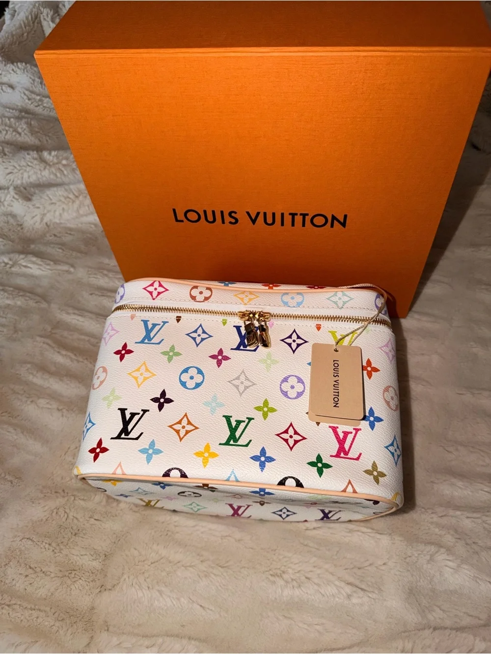 Louis Vuitton iconic louis